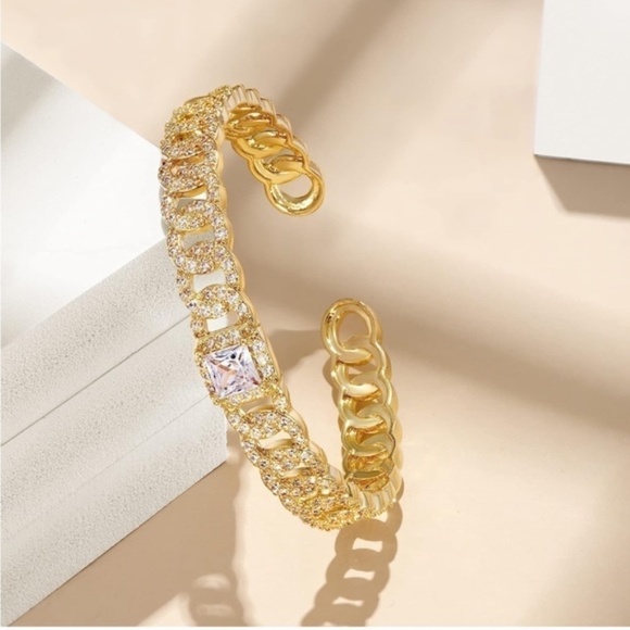 Gold 14k Gold Plated Cubic Zirconia Cuff Bracelet - Picture 2 of 3